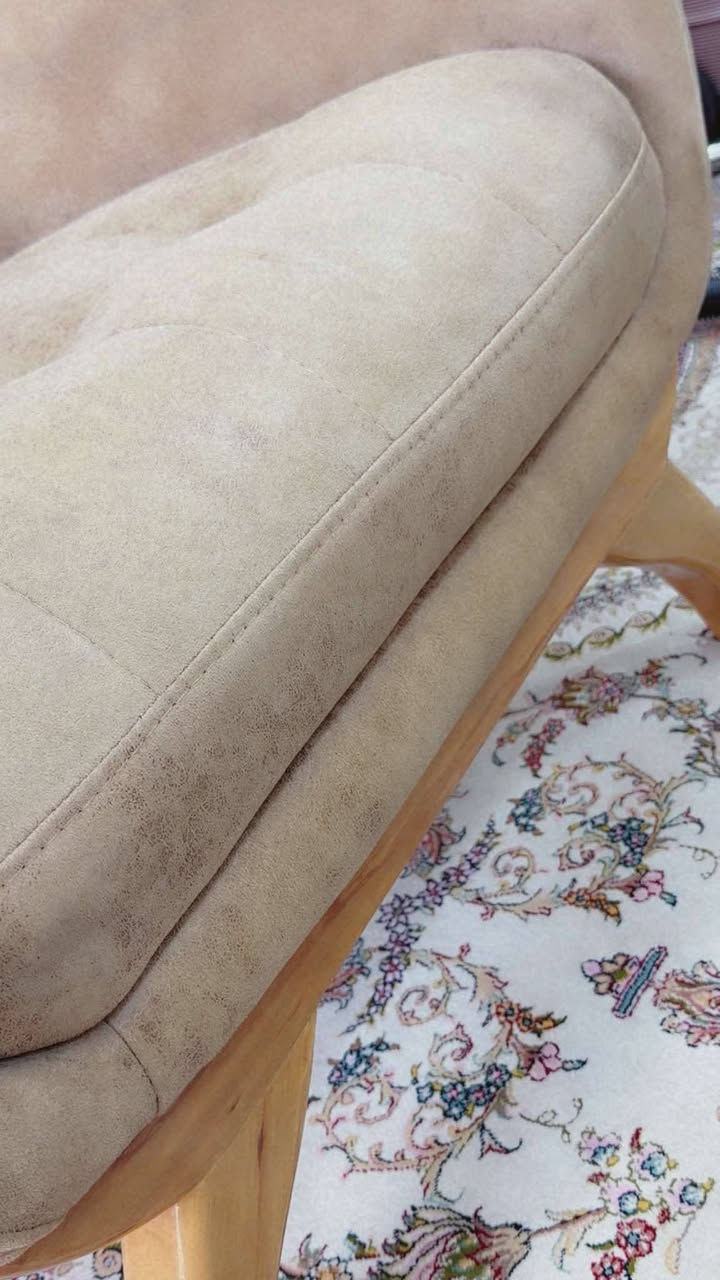 تخم للبيع  ٨مقاعد تركي خشب زان اصلي يتحول سرير سعره500بي مجال 
عنوان بغداد البلديات 
شراي ياخذ سكرين يدزه خاص للمنشور


**إذا كنت صاحب هذا الإعلان وتريد حذفه لأي سبب، رجاءا أرسل رسالة إلى الدعم الفني**