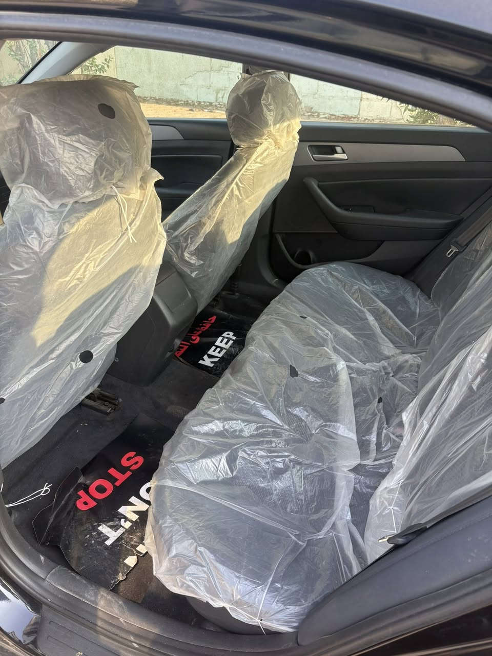 سوناتا 2018
مواصفات 
وارد امريكي بدون حادث في امريكا فقط دعاميه،
بالعراق صبغ جاملغ خلفي بدون دواخل 
بصمه 
تدفئه كشنات
اشاير بالمرايه
نقطه عمياء
محرك 2400 GDI
مثبت سرعه
شاشه وكامرا بلادي 
لايت زينون 
كشن السايق كهربائي
ماشيه 74 
سيارة صافيه مابيها دوانز 
السونار مرفق بالمنشور
مكان السياره بغداد الشعب السريدات  
رقم اربيل 
السياره بأسمي تحويل مباشر
ب 132 و بيها مجال 
***********
