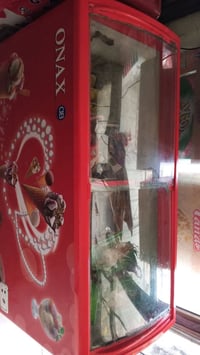 مجمده للبيع حجم كبير 300بيه 07823073097