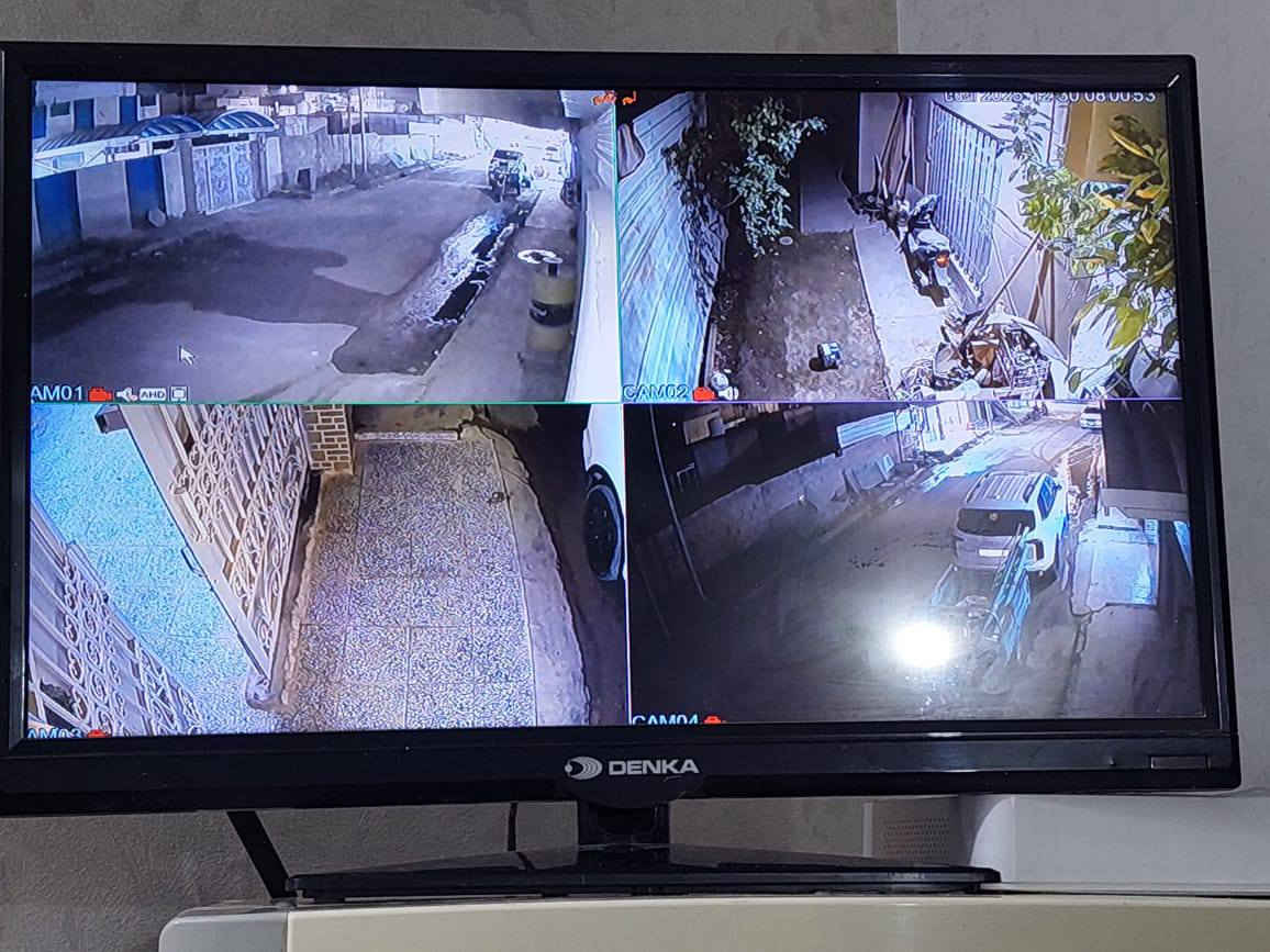 بفضل الله ورزقه تم تنصيب سستم 4 كامرات نوع تجاري في حي المعلمين
زبائننا الطيبين لكم عروض رأس السنة تنتهي يوم 3 في شهر ال1 سستم كامرات مع يوبي اس يدوم شحن ثلاث ساعات وهارد نص تيره تسجيل يدوم 15 يوم زبائننا  الطيبين العروض سستم 4 كامرات ،، ام 2 ميغا ب250 بدل ال350 وام ال5 ميغا ب350 بدل ال450 وام ال8 ميغا ب550 بدل ال650 الف ومستمر لمدة 5 ايام هاي الاسعار تشمل الكرسته والعمل ورانه كلشي اجهزه كامرات *********** واتساب او ماسنجر
