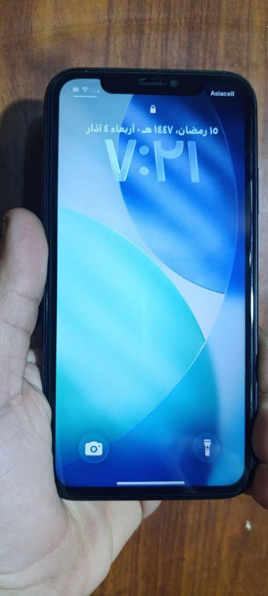 ايفون ١١عادي مبدل شاشه او بصمه متوقفه  ذاكره ١٢٨ بطاريه ٦٦ مكاني كاظميه*********** اتصال
