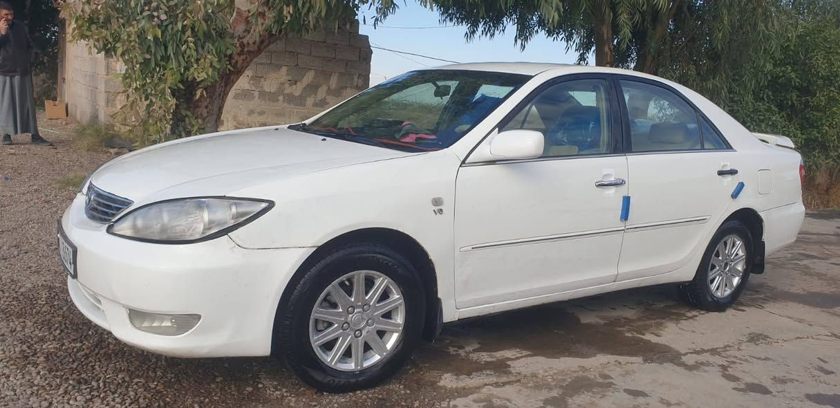 كامري ٢٠٠٥ خليجي السعر ٨٧ بيه باب مبدل بدون دواخل وباب بيه بارد الرقم دولي للتواصل *********** وتس اب
