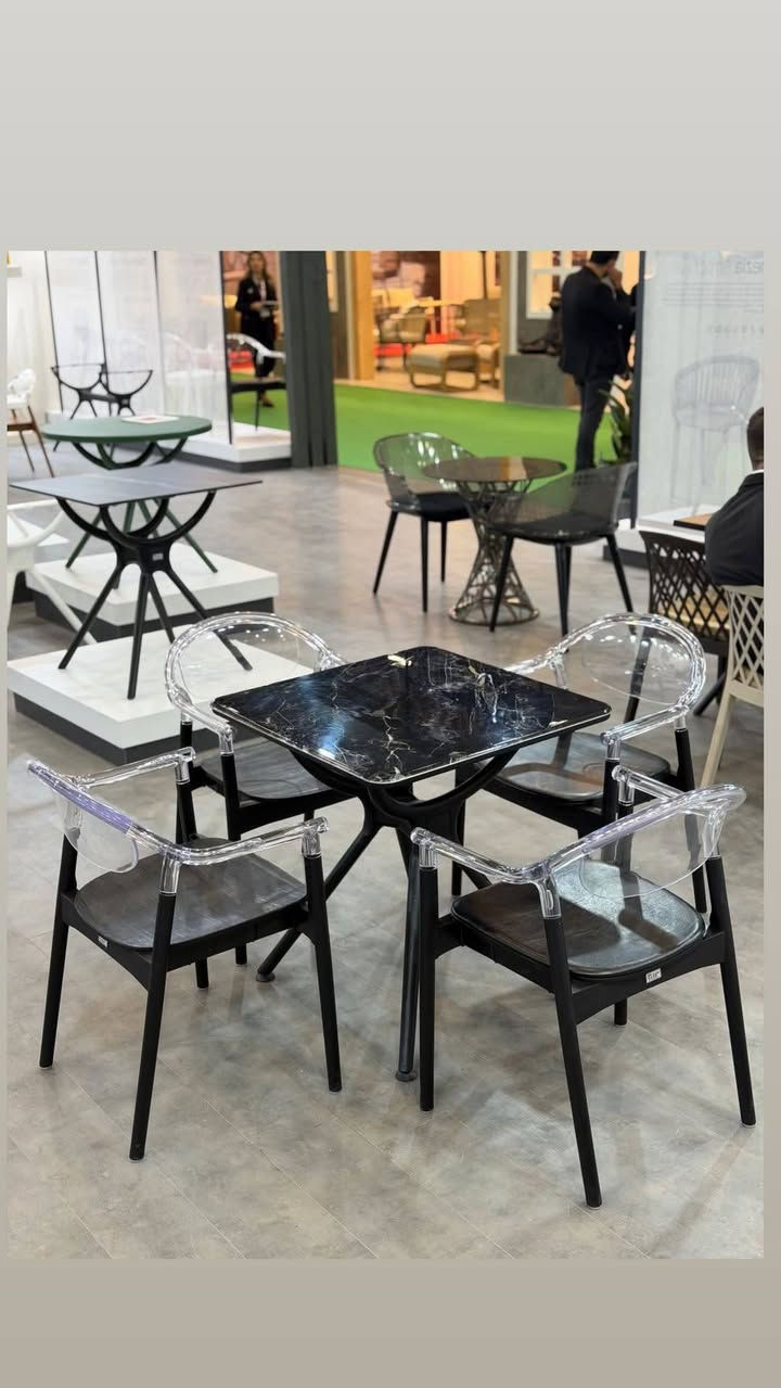 كل ماهو جديد ستجده عندنا مختلف كراسي وأنواع طاولات
#جمله #مفرد 
#تجهيزمطاعم #تجهيزمقاهي #تجهيزكافتريا #جمله
#مفرد
طاولات مطاعم✅
طاولات مقهى✅
طاولات كافتريا✅
كراسي مطعم✅
تجهيزمطاعم✅
تجهيزمقهى✅
تجهيزكافتريا✅
للطلب والاستفسار يرجى مراسله الصفحه✉️
للحجز السريع وطلبات الجمله  راسلونا واتساب***********☎️
متوفر توصيل وتجهيز داخل بغداد وجميع محافضات العراق🚚🚚

#تجهيزطاولات_مطعم #تجهيزطاولات_كافتيريا #تجهيز_طاولات_مقهى #طاولات_خشب #اثاث_تركي
