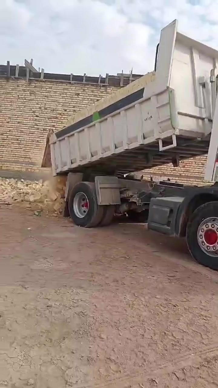 سلام عليكم طابوك لصلاح درجه اولى سعار جوه لسوك رقمي ***********
