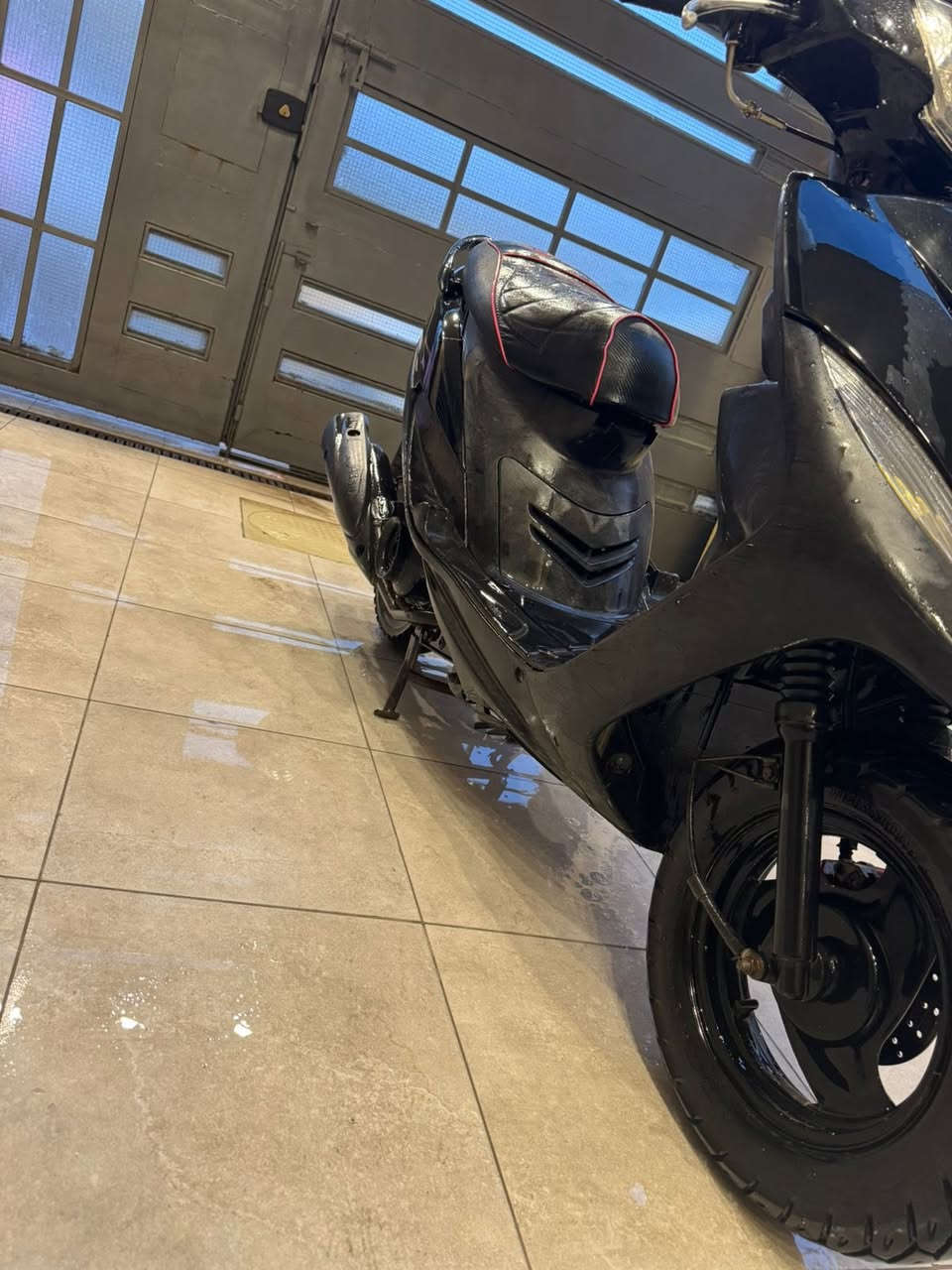 سلام عليكم دراجه ماكس 120 للبيع رمبه كفاله عامه كهربائيات كلها شغاله
سعر 750 وبيها مجال 

مكاني بغداد الاعظميه 

رقم ‭0786 544 0105‬
