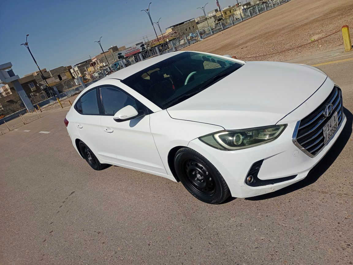 سلام عليكم رمضان كريم للبيع النترا موديل 2018 افانتي وارد كوري بيه صبغ قطعتين من كوريا والباقي كفاله من الضربه والتبديل والصبغ محرك كير تبريد حداديه كفاله رقم بصره جديد سياره فول مواصفات عدا الفتحه سياره جديده سعر 105//***********/عنوان بصره دور الشرطة
