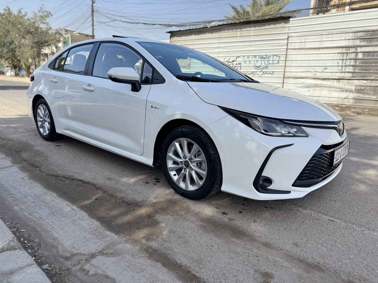 كورلا هايبرد
موديل 24
فول مواصفات
ماشيه 19 الف
مكفوله من الضربه والصبغ والبارد والتبديل 
السعر 150 وبيها حك الجيبه
مكاني بغداد البنوك 
***********
