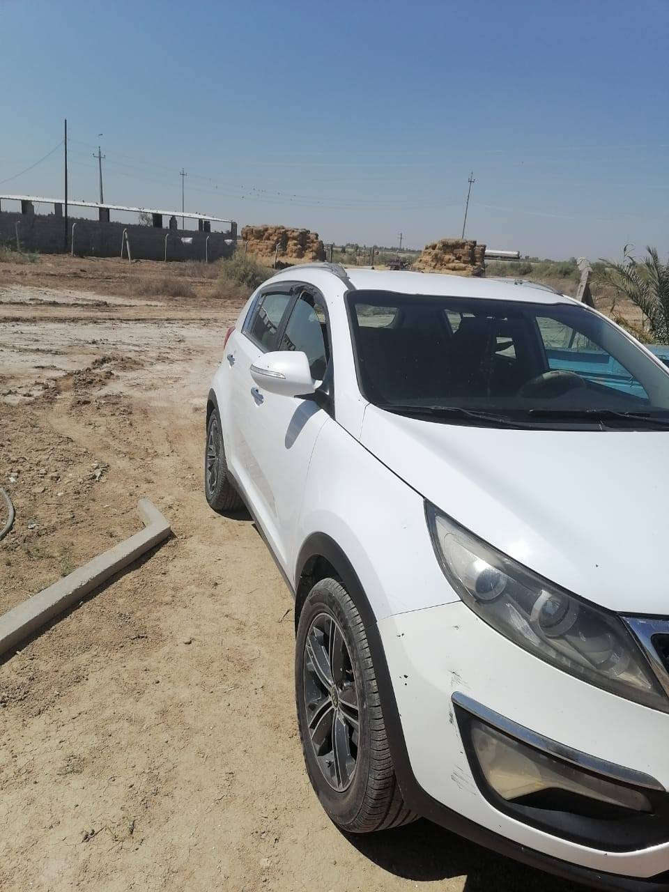 سلام عليكم
سبورتج 2014 مكفوله ما ناقصهه برغي فقط الدعاميه الاماميه مبدله بلا حادث جاهزهه للهزه
تريد مداور تريد وكاله السعر 150 العنوان الديوانية قضاء الدعاره  للاستفسار الاتصال على الرقم *********** مكلف بالنشر
