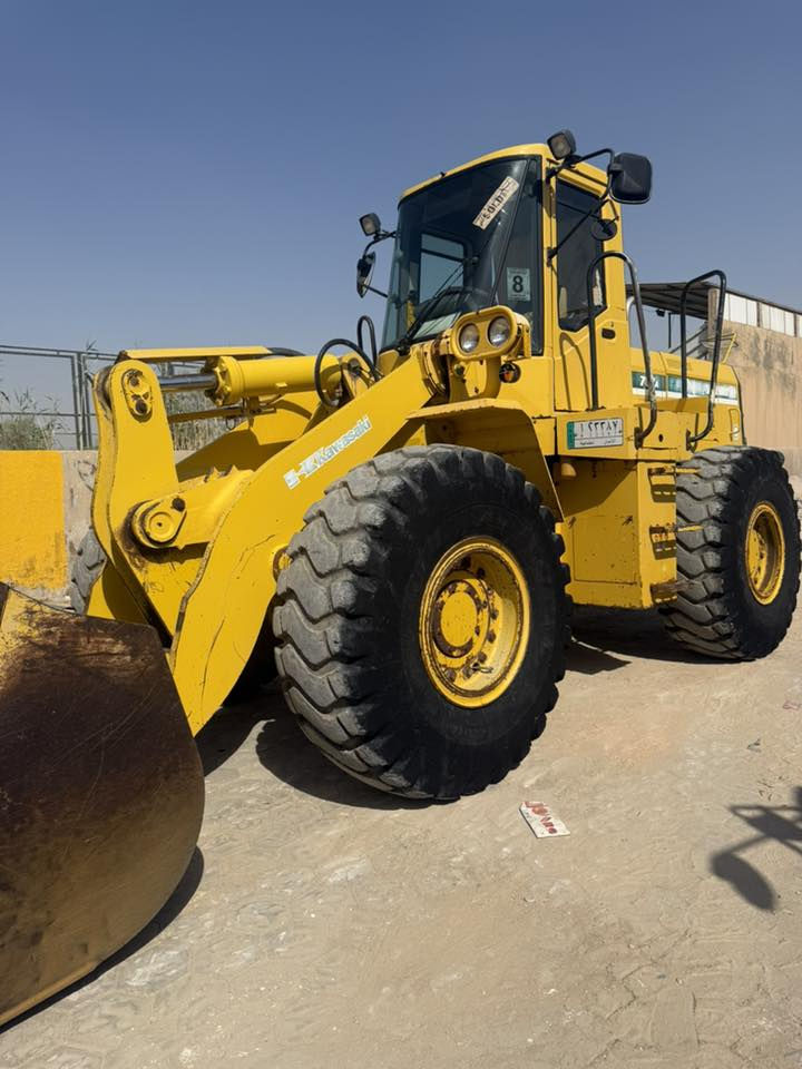 سلام عليكم سفل كاوسكي البيع موديل2003 مكينه كير مكفوله قطرت صبع مابيه مكان الدوانيه استفسار اتصل علي رقم ***********
