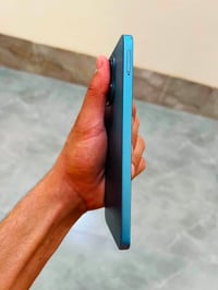 هونر 8a • ذاكرة ١٢٨ • ما مفتوح