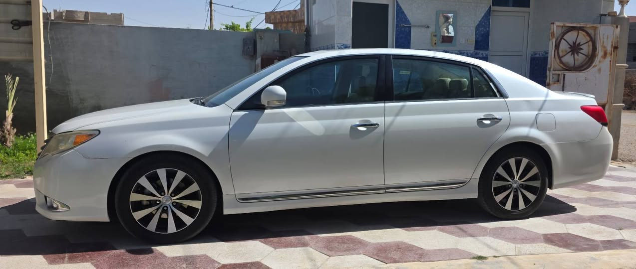 افلون ٢٠١٢ خليجي قطعه صبغ فقط السعر ١٦٥ بي مجال..***********
