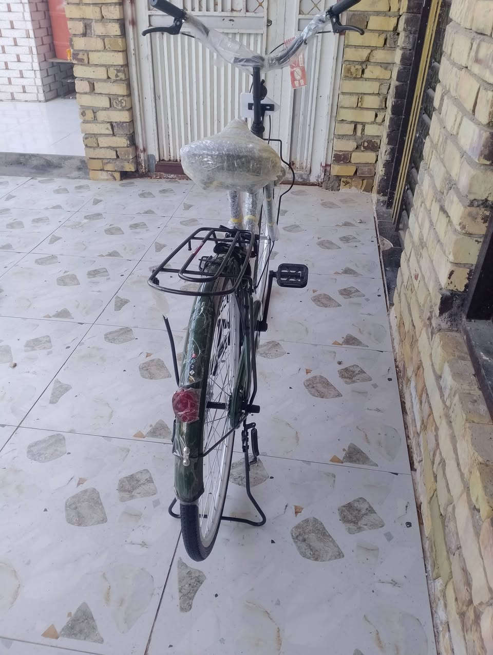 السلام عليكم بيسكل بناتي حجم 26
BDبيسكل جديد مامستعمل هواي وشراي خلي يجي خاص 

ملاحظه/وياه غراض


**إذا كنت صاحب هذا الإعلان وتريد حذفه لأي سبب، رجاءا أرسل رسالة إلى الدعم الفني**