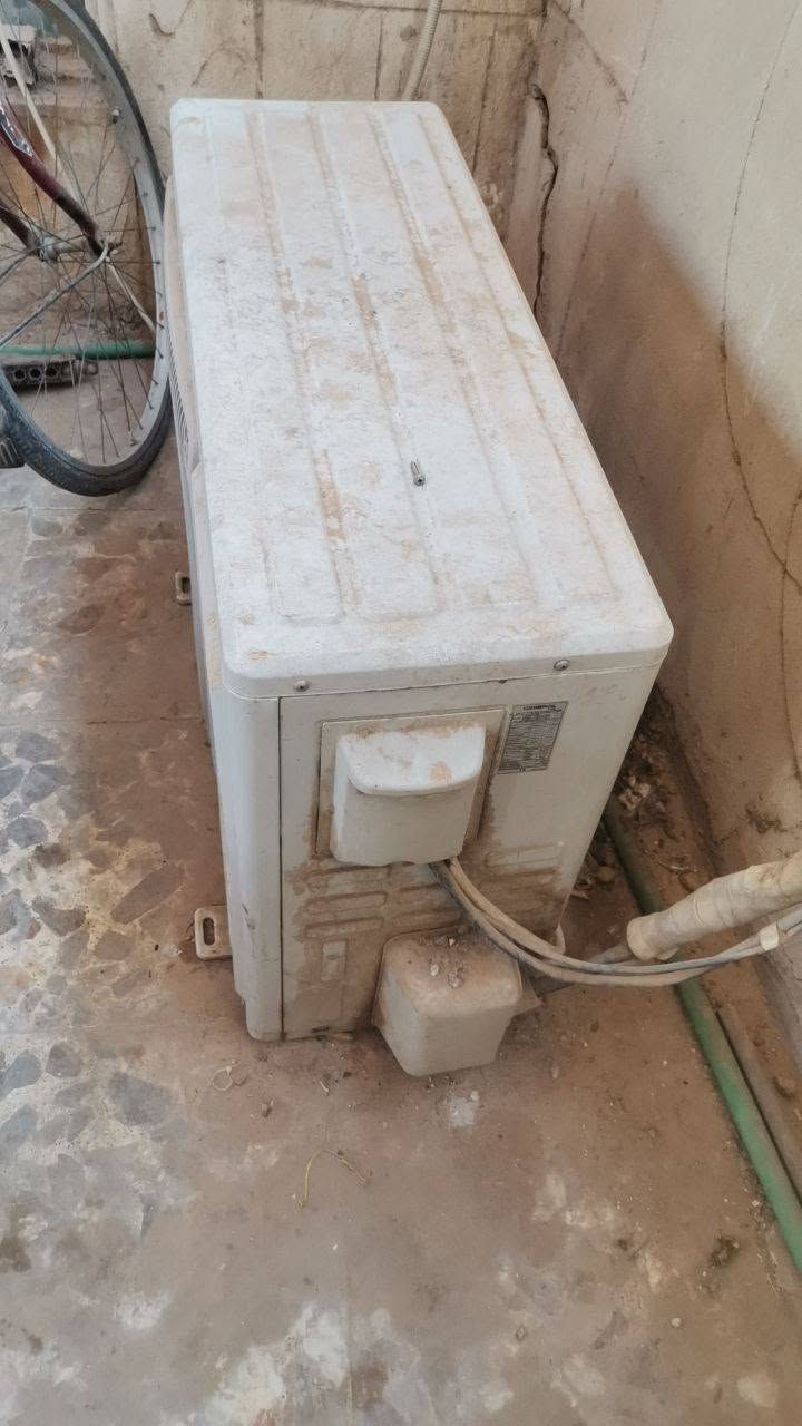 سلام عليكم سبلت طن ونص ماعرف ثنين طن جان يشتغل مابي شي بعدين وكف كالو مروحه عاطله بس مهم  تجي نشوفه وفتحه وتاخذه سعره قفل قفل 185 مكان النجف حي العسكري


**إذا كنت صاحب هذا الإعلان وتريد حذفه لأي سبب، رجاءا أرسل رسالة إلى الدعم الفني**