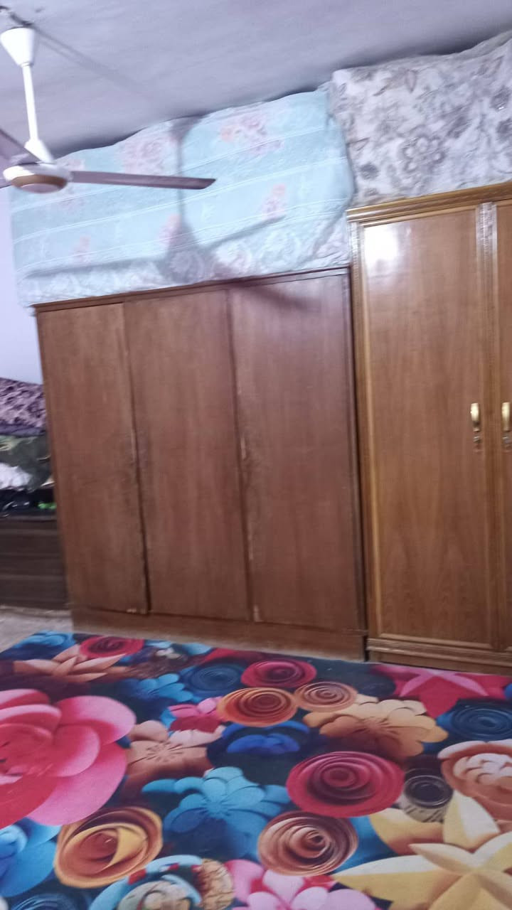 بيت 100متر البيع الواجهه5ونزال20 السعر خاص
العبيدي شارع الشريط رقم *********** وبي واتساب
