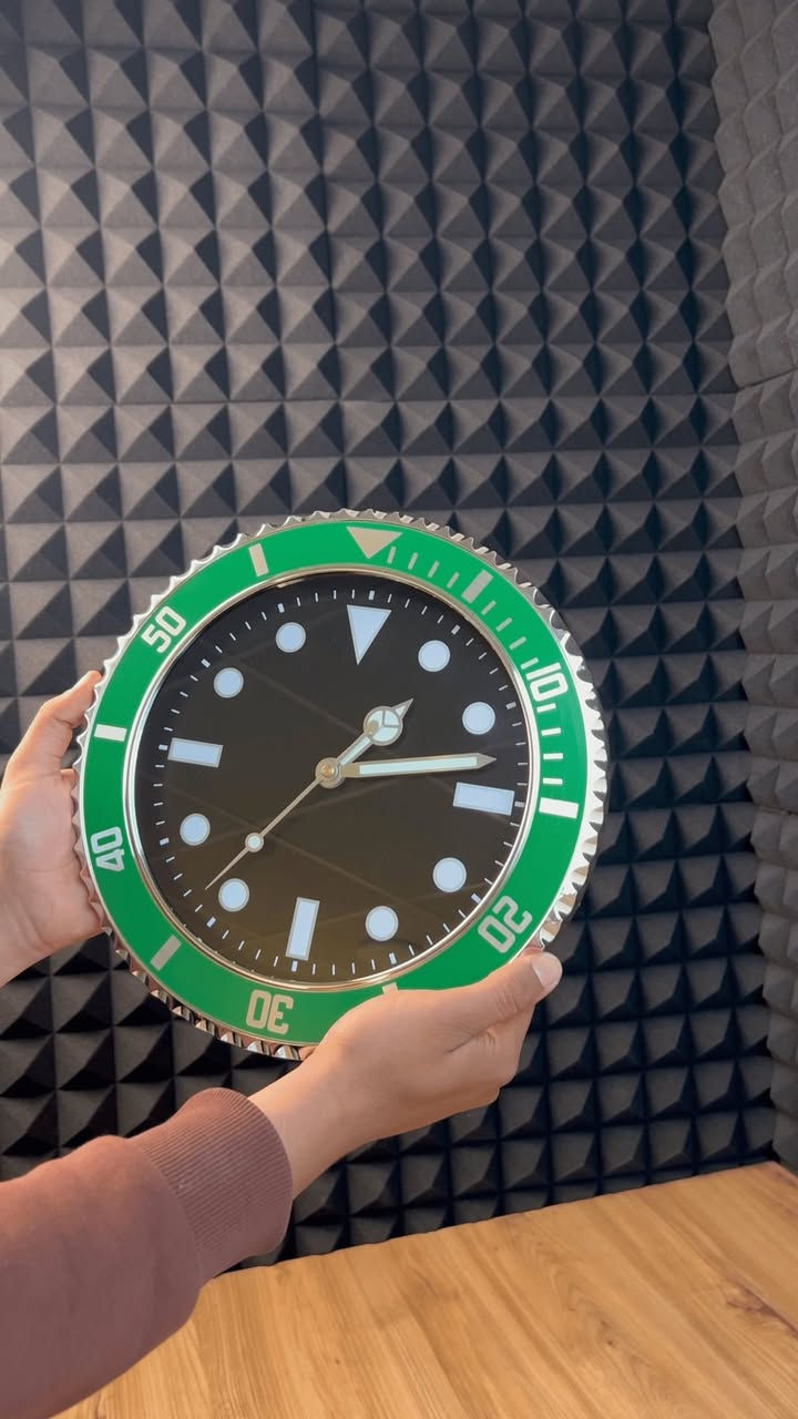 ساعة جدارية السعر 20 الف بس
التوصيل 3 داخل بغداد 
محافظات 5


**إذا كنت صاحب هذا الإعلان وتريد حذفه لأي سبب، رجاءا أرسل رسالة إلى الدعم الفني**