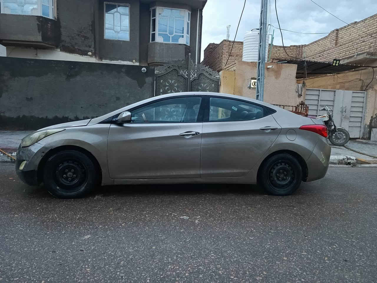 سلام عليكم  النتراء 14دخول جديد جاهزه 
كير مكينه حداده تخم تأير تبريد شغال 
محرك 2000دوش رقم سليمانيه
*********** استفسار اتصل
