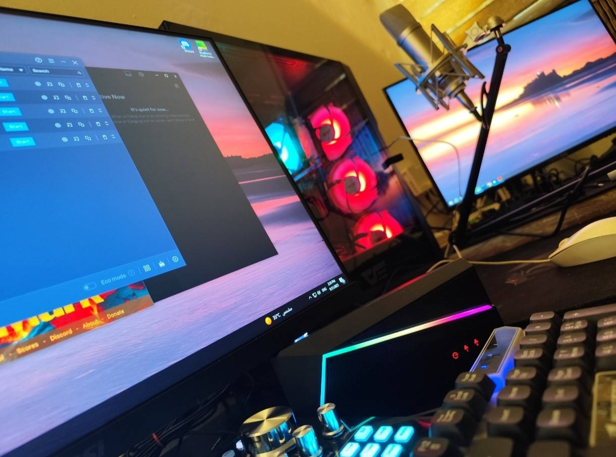 تجميعة انتل زيون ..
البورد x99
معالج عدد 2 انتل زيون E5-2680 v4 14 core x2 
رام عدد 8 Ram 16GB x8 (128GB)
كارت 1050Ti 4GB 
هارد 512GB Laxer M.2
هارد HHd 1000GB
بور سبلاي Ruix 650

شاشة msi 24 (200 Hz) fhd

کارت صوت A2 احترافي .
مايك كونديسر احترافي + جميع ملحقات للتثبيت
سماعات هايبر اكس الاصليه كلاود 2 ليس اوبن بوكس + حامل مايك من شركة Scorpion
ماوس + كيبورد 
كامرة fantich 2k مع ستاند .
كرسي قيمنك TIGER
مع كافة الكابلات لجميع الملحقات .
Ubs 1200VA Maxima
ميز حاسبة تفصال اسود نظافه 100%
السعر مليون و50 الف دينار العنوان بغداد 
1,050,000

تواصل 
***********
