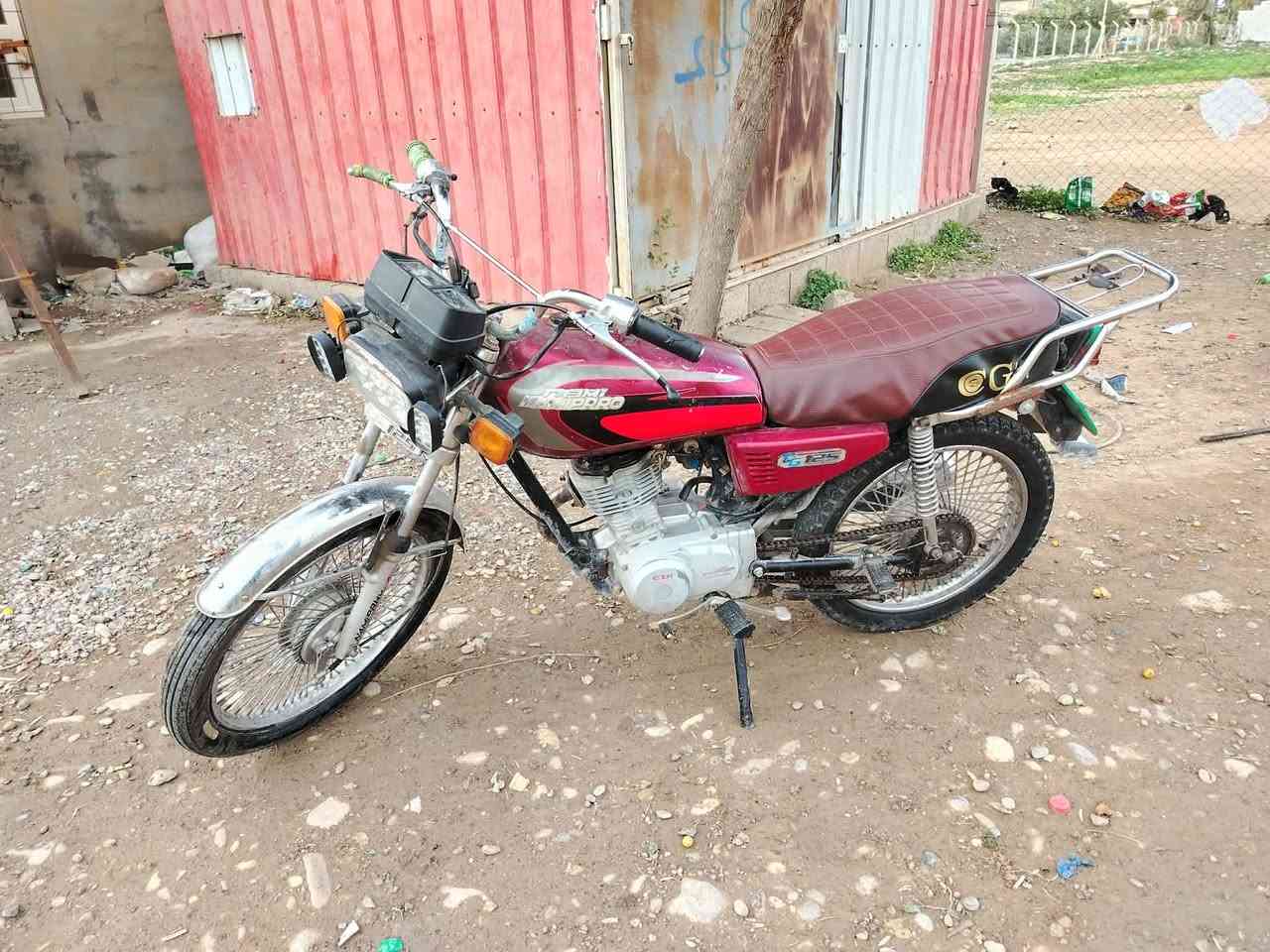 ماطور أربعه كير لبيع كدام العين سعر 250 بس مجال حك الجيه رقمي ***********
