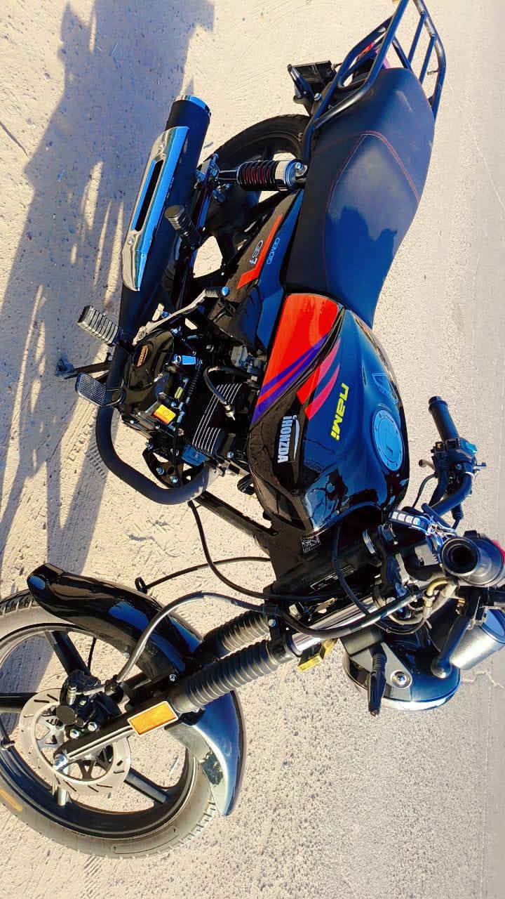 ملاحظة سلام عليكم مكلف بل نشر دراجه شاينك كفاله عامه بعدها زير (#رقم وسنويه تحويل ثاني يوم #مليون700
مكان بغداد الشعله ‏‪***********‬‏ دراجه مستعمله فقد شهر بعدها زيرو تفاصيل يم صاحب الرقم شراي هله بيك مو شراي لتعلق
