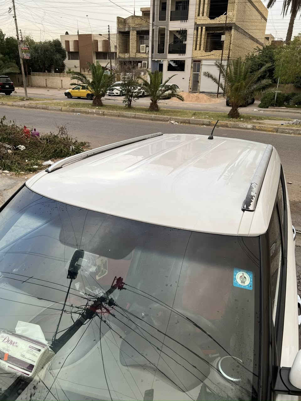 صول ٢٠١٥ للبيع خليجي ماشيه ١٣٤ الف وقابل للزياده
السياره بيه ضربه بالجاملغ الخلفي ومصلحه ونطخت عندي بنفس المكان موضح بالصور 
كير ومحرك مكفول
السياره محرك ١٦٠٠ دوش 
وصور السونار مرفق مع الصور
السياره ١٢٧ ورقه وبيه مجال 
*********** 
مكاني الشعب حي التجار
