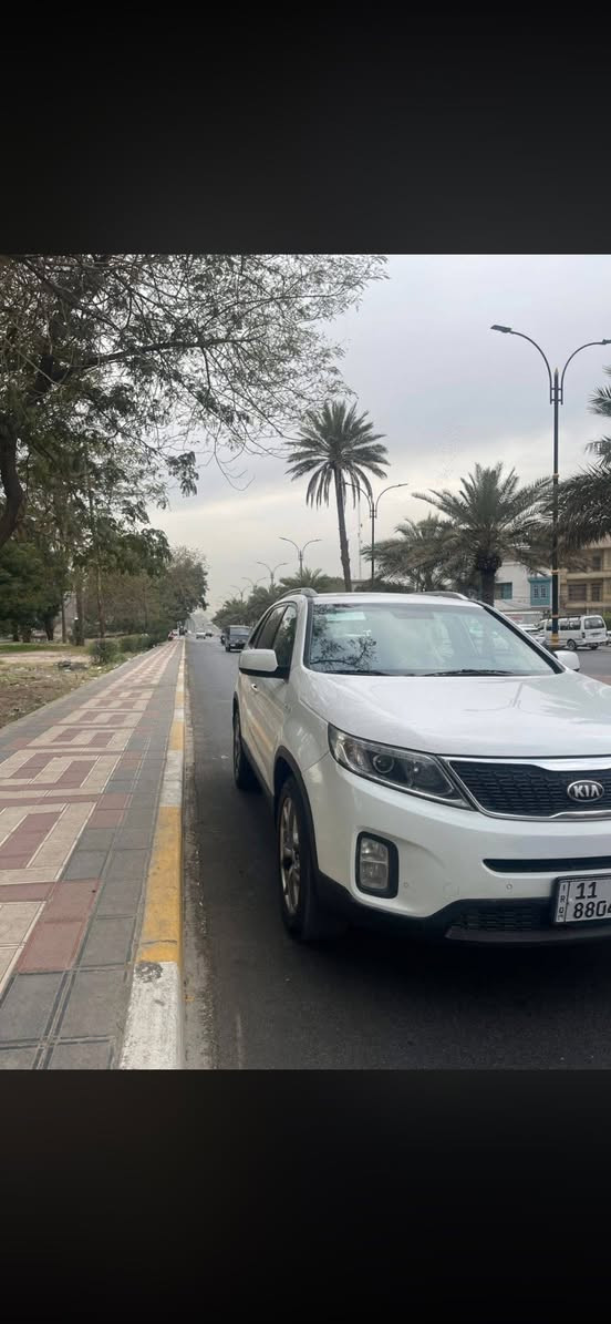 سلام عليكم سورنتو موديل 2015 وارد خليجي بدون صبغ ولاضرر شركة العامة السيارة جلد  اشاير مري كامرة خلفيه رادار تثبيت سرعه السيارة رقم بغداد مشروع وطني تحويل ثاني يوم السيارة جاهزة من كير محرك صدر تبريد تخم تاير جديد العنوان بغداد جكوك للاستفسار عن رقم تلفون *********** السيارة  السيارة ٦ اسلندر
