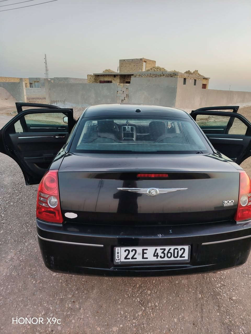 سلام عليكم سياره البيع جاهزه تخم تاير جديد باتري جديد حداديه جديده سياره مامشتقله على خط مكينه كير نعمه من الله سياره ستخدام شخصي مامشتقله  سنويه 27 عدي وكاله عامه بيهه وراعيهه يمي البسمه سنويه سعر 125وبيهه مجال الطيبين ضربتهه جاملق امامي يمين بمريكه ومصبوق بل عراق ستفسار اكثر *********** هاذ متواجد على فيس
