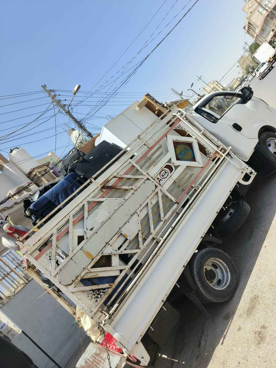 السلام عليكم👋كيه متخصص لنقل الاثاث🧳وتحويلات البيوت🏠 من سياره كيا  داخل  النجف🚛ما عليك غير تتصل وتدلل📱مع ضمان حفظ الاثاث..الي يحتاج يتصل📱🧿اتصال+واتساب+ اتصا ***********
🧿
