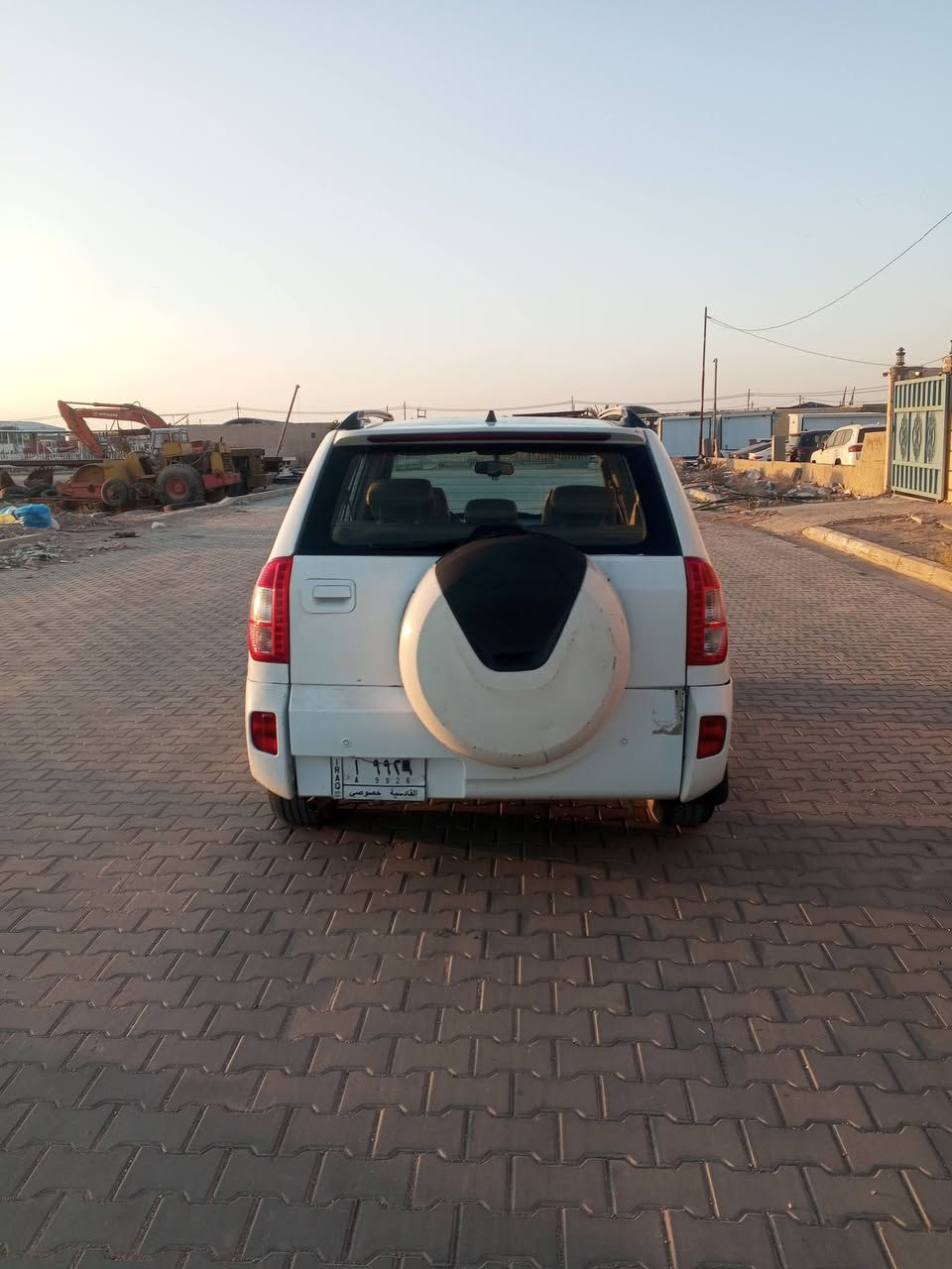 السلام عليكم تيكو للبيع موديل 2013 سياره بيه ثلاث قطع صبغ جاملغ باب وجاملغ الامامي كير كهربائي مكان السياره النجف الاشرف سعر 44 وبيه مجال ***********
