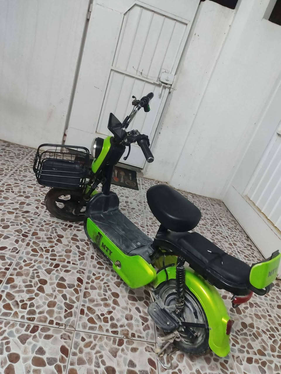 الحمداللە گوڵ خانم هەمیشە پێشەنگە لە جوانی 🌷🌷✅👉 هەموی جوان و بێ عەیبە بۆ نرخ نامە  بنێرن شوێن سمود هەرچیشت هەیە بۆم بنێرە بۆت دەفرۆشم لە هەر شارێک بێت 💸💸💸💵


**إذا كنت صاحب هذا الإعلان وتريد حذفه لأي سبب، رجاءا أرسل رسالة إلى الدعم الفني**