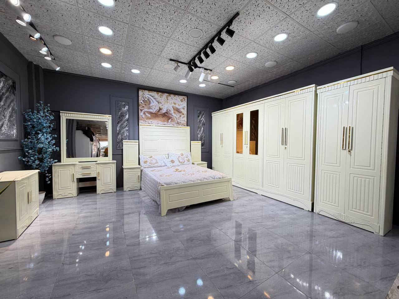 بنات غرفه نوم اجهز كهربايه كاونترات كلشي متوفر عندي ضيفنه  عندي ملابس فرفوري @الجميع


**إذا كنت صاحب هذا الإعلان وتريد حذفه لأي سبب، رجاءا أرسل رسالة إلى الدعم الفني**