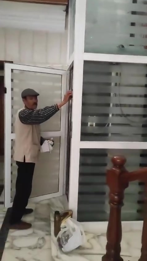 مصاعد كهربائيه مستعمل إيطالي للبيع التواصل 0780148570


**إذا كنت صاحب هذا الإعلان وتريد حذفه لأي سبب، رجاءا أرسل رسالة إلى الدعم الفني**