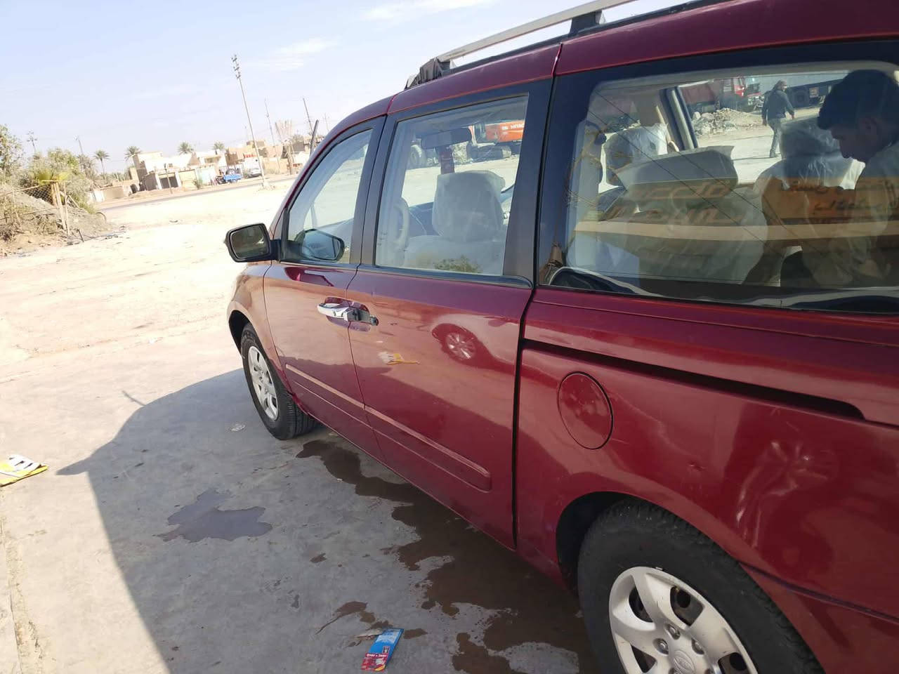 السلام عليكم سيدونا 2007 للبيع السياره الجديده ضربتها شاملغ خلفي سياره جديده بيع مستعل السعر 110 وبيها مجال رغم بغداد تبريد ثلج تخم تاير حداديه كله جديد المكان ديوانيه  الشرقي رقم التليفون ***********
