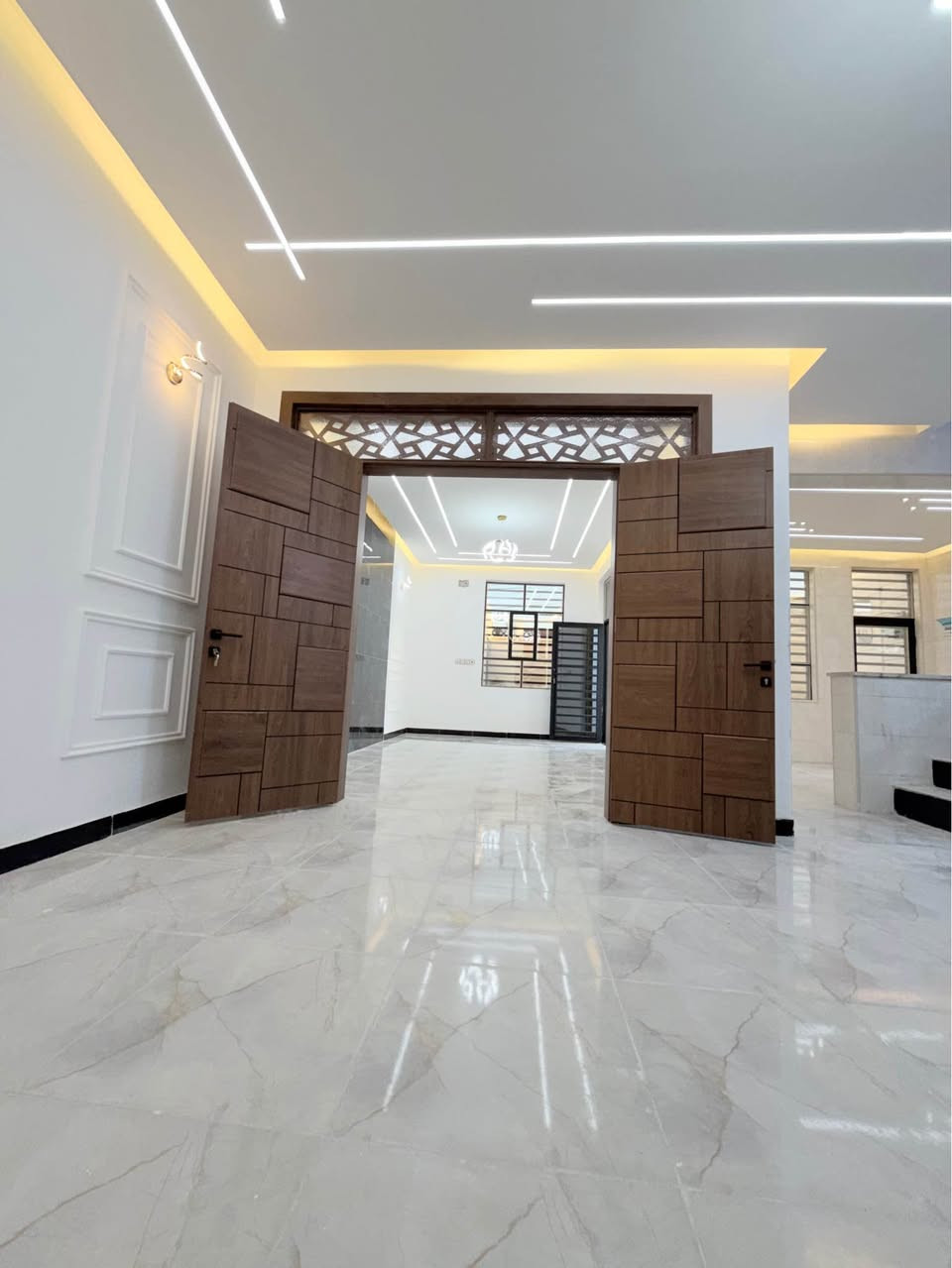 مقاولات بناء كرسته وعمل تسليم مفتاح نعمل داخل محافظه النجف فقط الدفع مراحل مع تقدم العمل ولا نعمل بلتقسيط
بناء ١٠٠ متر طابق واحد نفس المواصفات الموجوده ب ٤٠ مليون 
بناء ١٥٠ متر طابق واحد ب ٥٥ مليون درجه اولى مثل ما موضح بلصور
بناء ٢٠٠ متر طابق واحد ب ٧٠ مليون مثل ما موضح بلصور 
للاستفسار الاتصال او واتساب *********** النجف, العراق
