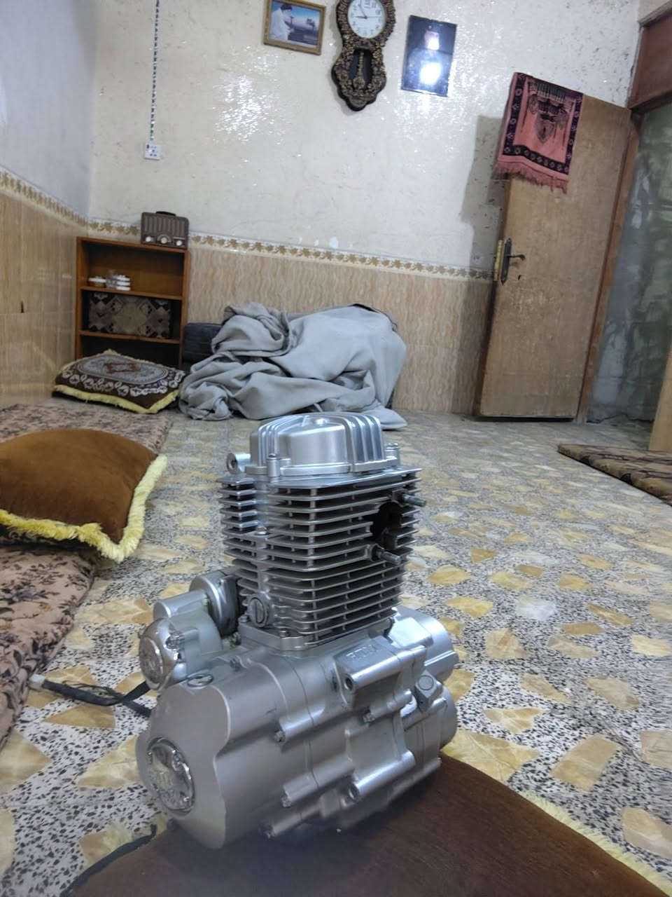 السلام عليكم مكينه البيع مستخدمه سبوع السعر 250 قفل المو شراي التعبنه ***********
