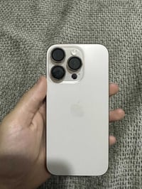 ايفون ١٦ برو • ٢٥٦ • بطارية ١٠٠%