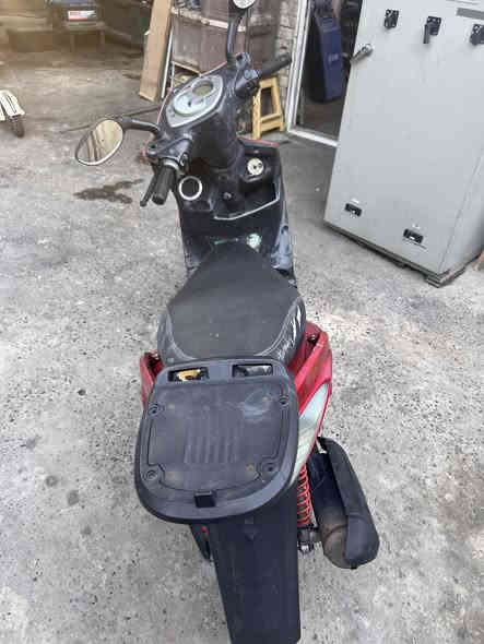 للبيع فقط سكنس نوزل 
العنوان حي القاهره الدلفيه 

السعر ٧٠٠ الف وبيه مجال شي بسيط 

الخاص مغلق 

اتصال ***********
