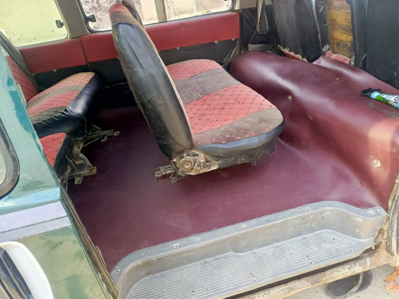 سياره كيه ابريجو موديل ٩٧ تحويل ثاني يوم هزه جديده رقم االماني سنويه لتسعه وعشرين شهر لخامس تخم تاير جديد صدر جديد دوشمه جديه مصبوغ للجماليه بكان لسياره بعقوبه للستفسار عله لرقم 0788 918 3177...‏‪***********‬‏ معروضه 53 وبيه مجال بصيط
