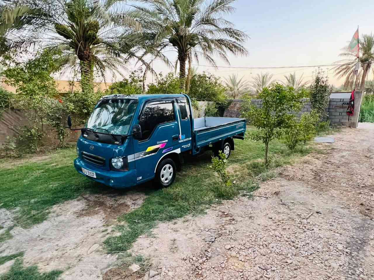 السلام عليكم فونتيره للبيع ام عيون موديل 2002 رقم بابل دولي  مكفوله من محرك وكير وشاصي ورقم شاصي تخم تاير كهرباءيات السياره مابيه كل نقص مكاني بابل السعر 70  رقم الهاتف ***********
