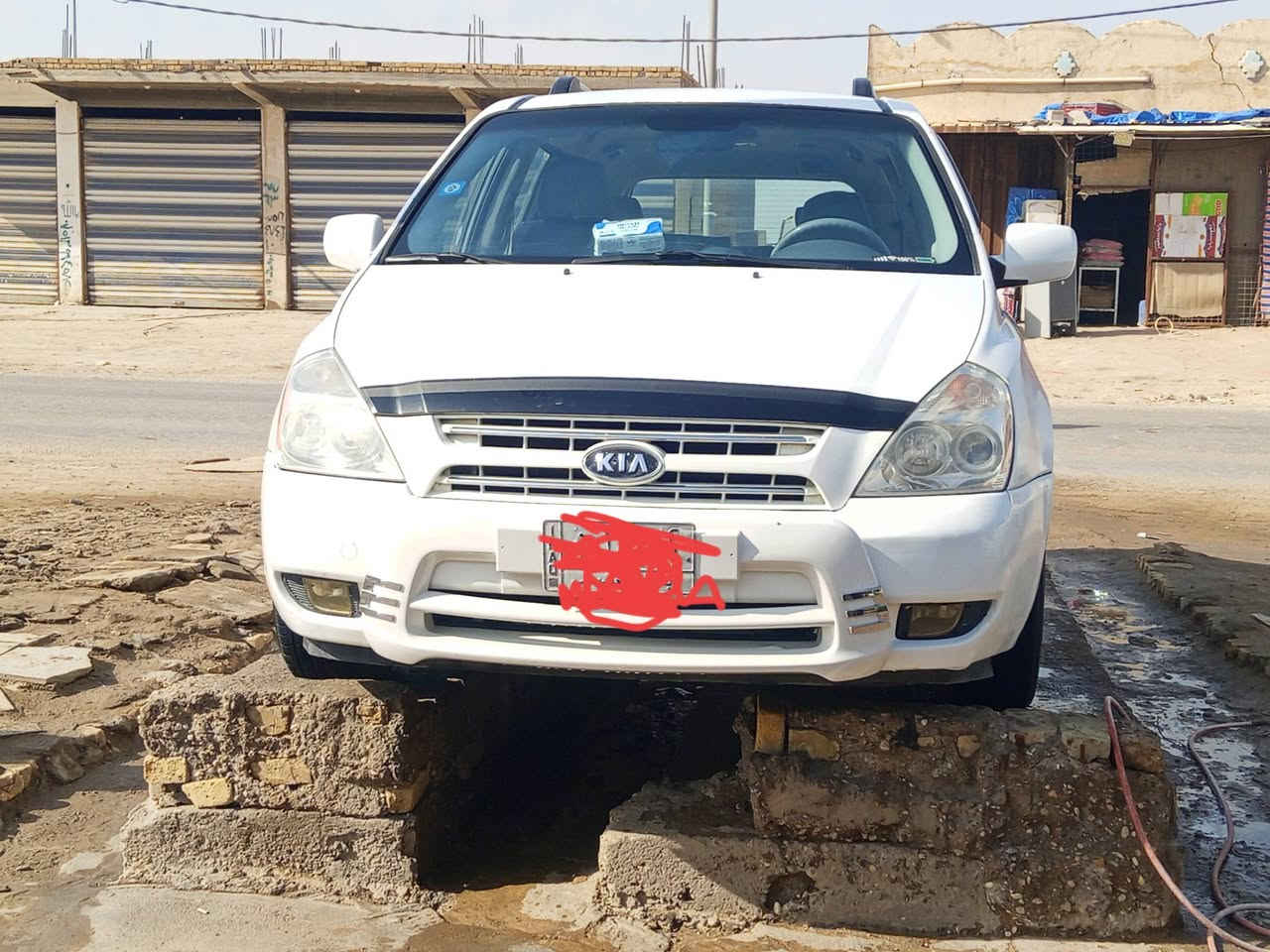 كيا سيدونا موديل 2008رقم بغداد 
تحويل مباشر  ***********
