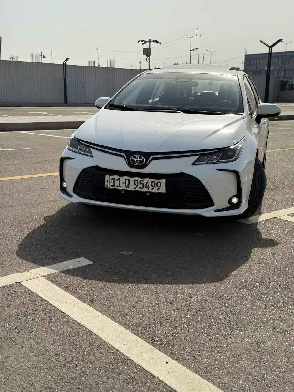 السلام عليكم
كورلا هايبر موديل 2024 خليجي مكفولة من الضربة وصبغ 

مااشيه 32 

رقم بغداد بسمي 

فول مواصفات 

محرك 1800cc

فتحة

بصمة + دخول ذكي

لد زينون امامي لد خلفي 

هند بريك دكمه +اوتو هولد

تبريد امامي خلفي

كرسي  كهرباء جلد احمر اصلي

شاشة كبيرة كار بلي+ كاميرا خلفية

رادار + وقوف ذكي 

ثلاث وضعيات قيادة نورمال +ايكو +EV مود

تحكم استيرن +شاشة اعطال 

 + اشاير بالمري

العنوان / بغداد 

رقم تلفون ***********☎️
