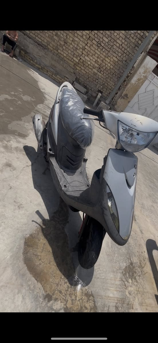 سلام عليكم
 للبيع ماكس عدله كفاله عامه مال حاويه صارله شهر خذته مال حاويه مكينه كفاله شلعه معدل كهربائيات كله شغاله برغي ماناقصه مكينه بلادي ٤٩ .. السعر 950 وبيه مجال مكانه كوت قضاء لنعمانيه رقم الهاتف ***********
