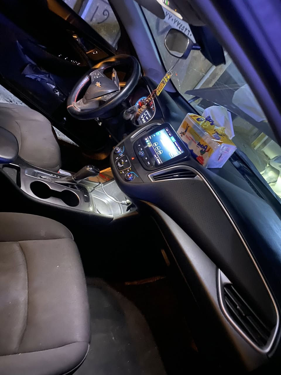 السلام عليكم ماليبو للبيع موديل 2019LS سيارة كير مكينة خير من الله تبريد ثلج كهربائيات كاملة مكملة سعر 103 وبيها مجال للشراي المكان بغداد رقم ***********
