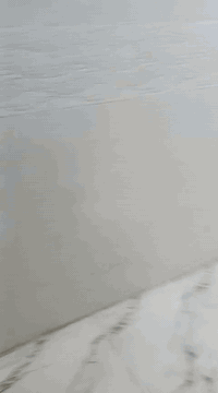 شقه للايجار 150 متر غرفتين نوم وصاله واستقبال ومطبخ وصحيات بسوك العرب قرب سيد باسم الحلاق للاستفسار مراجعة مكتب حيدر السلطاني او لاتصال رقم صاحب الملك مباشر ***********
