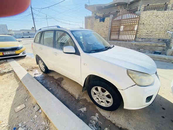 السلام عليكم 
تيكو لبيع مديل 13السيارة مكينة وكير جدد السيارة جاهزة مابيها شي فقط اخياسات ملكطيهن رقم قادسية سنوية صاقطة سنة 
السعر 52وبيها مجال
***********
