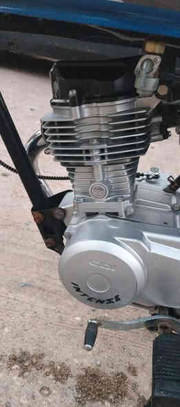 السلام عليكم مكينه انتنس له بيع مديل 23 مفتوحه فقط بستم مكينه خرسه سعر 175 وبيه مجال العنوان البصره قضاء المدينه هوير ***********
