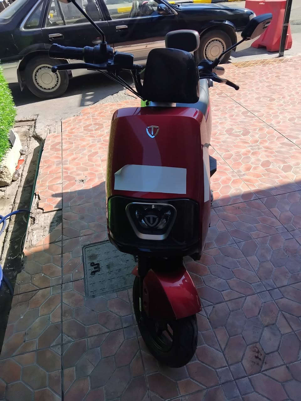 السلام عليكم
من رخصه الادمن 
دراجه هايبرد. للبيع الدراجه موديل 2025صار شهرين ونص من نزلت للشارع بطاريات فول الفول تبقه يومين عندي مشحونه الدراجه جديده الله شاهد السعر 700 الف المو شراي لا يكسر بحلال العالم (***********)سيف
