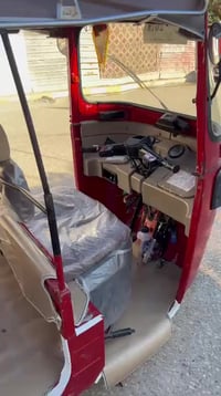 تكتك للبيع مديل 2019 كامله الأوراق والسنويه جديده للاستفسار 0770799928...