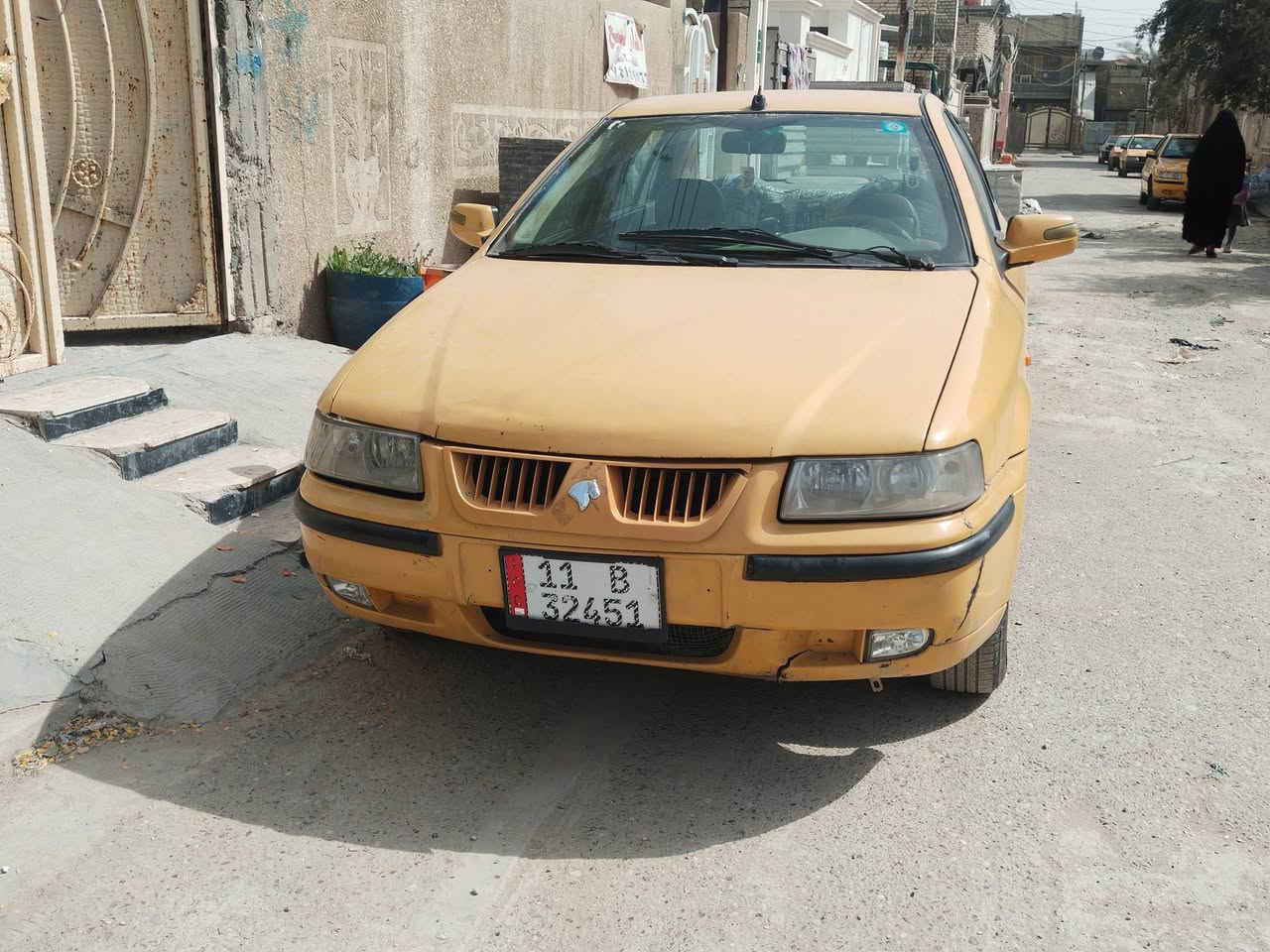 سلام عليكم سمند سورن موديل 11 للبيع كير ومكينه خير من الله لا تبخير ولا تنقيص عوزها بس تبريد باسمي تحويل ثاني يوم وهاي صورها كدامك عليها غرامه 400 تنزل من سعر وهيئه ٣ اشهر ب33$ وبيها مجال مكاني بغداد بلديات واتساب ***********
