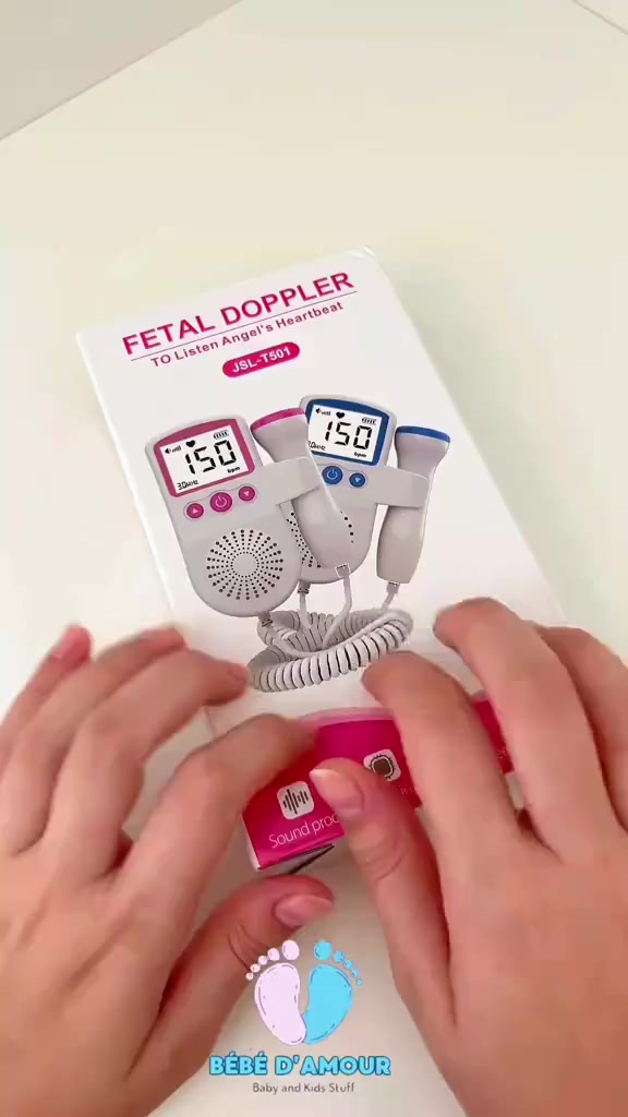 جهاز لسماع نبض الجنين
جهاز سماع نبض الجنين – Fetal Doppler JSL-T501
استمتعوا بلحظة الاطمئنان وسماع نبض قلب الجنين بكل وضوح من المنزل مع جهاز Fetal Doppler الحديث.
المميزات:
شاشة رقمية واضحة لعرض معدل نبض الجنين (BPM).
حساسية عالية لالتقاط نبض الجنين بسهولة.
مكبر صوت مدمج لسماع النبض بوضوح.
مجس (Probe) مستقل لسهولة الاستخدام.
تصميم خفيف ومريح للحمل.
يعمل على البطاريات وسهل التشغيل.
مناسب للاستخدام المنزلي أو للعيادات.
المواصفات:
الموديل: JSL-T501
التردد: 3.0 MHz
شاشة: Digital LCD
قياس نبض الجنين بدقة عالية.
صوت واضح وتقنية تقليل التشويش.
محتويات العلبة:
جهاز دوبلر نبض الجنين.
مجس الفحص (Probe).
سلك التوصيل.
علبة الجهاز الأصلية.
فوائد الجهاز:
الاطمئنان على نبض الجنين في أي وقت.
مناسب للأمهات الحوامل من الأسابيع المتقدمة للحمل.
سهل الاستخدام ولا يحتاج خبرة طبية.
🔒 السعر 15000 الف ويوجد  50 قطعة


**إذا كنت صاحب هذا الإعلان وتريد حذفه لأي سبب، رجاءا أرسل رسالة إلى الدعم الفني**