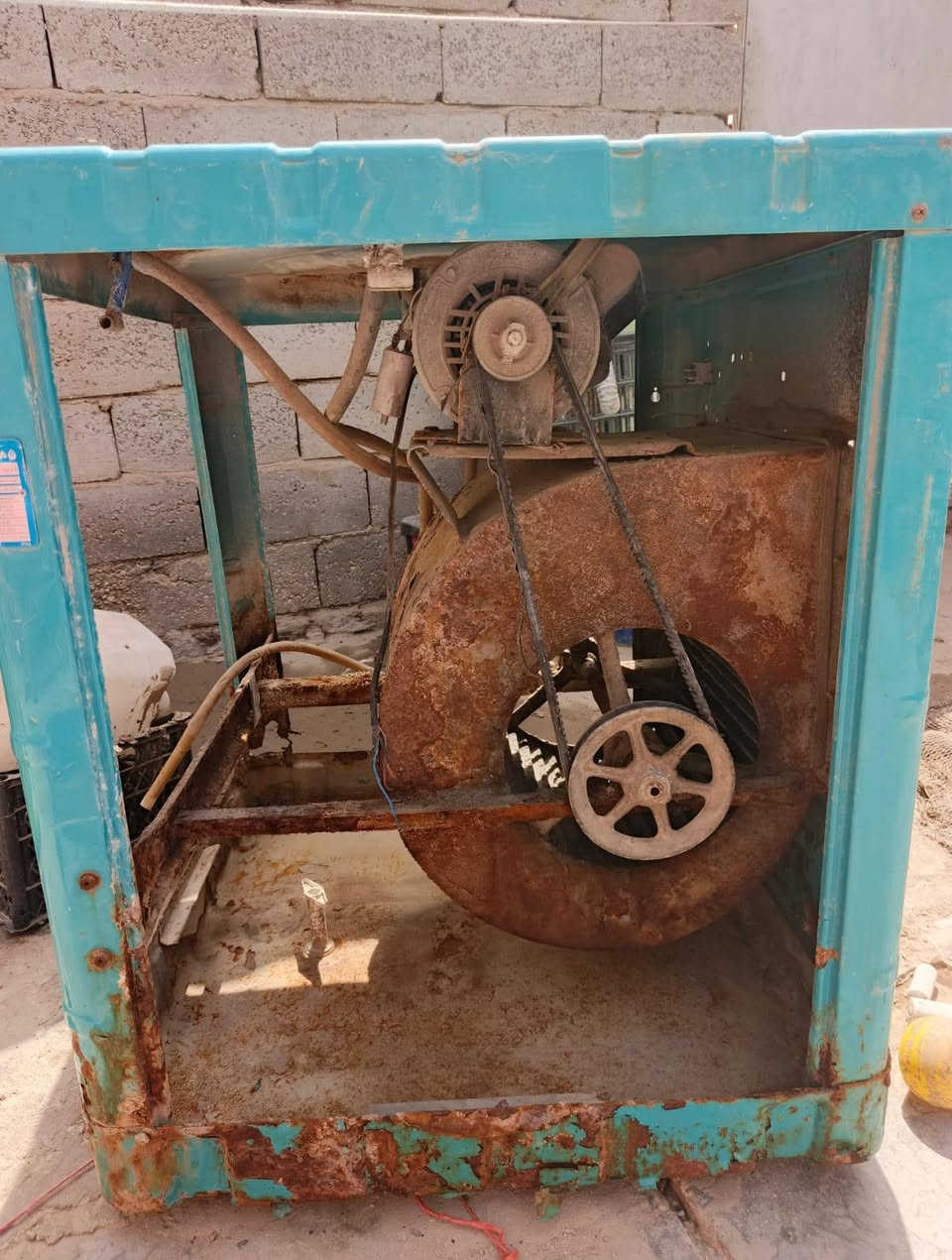 مبرده للبيع بيها شويه كسر من الصفحه مامأثر عليها وسهل تصليحه هيه والماطور ب 35 واذا تريدها بدون ماطور ب 15 قفل العنوان ديوانيه حي العسكري الرابع


**إذا كنت صاحب هذا الإعلان وتريد حذفه لأي سبب، رجاءا أرسل رسالة إلى الدعم الفني**